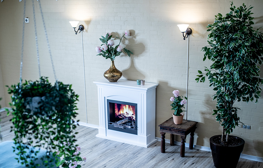 壁面を飾ろう ブラケットライトの取り入れ方 おしゃれ照明器具ならmotom