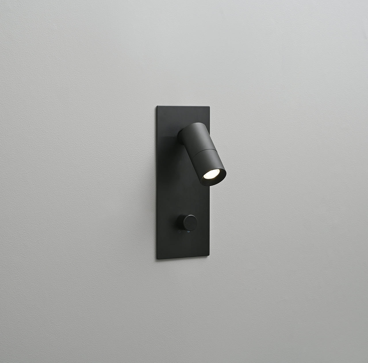 調光付きリーディングライト 角型 MBK023B-DIM