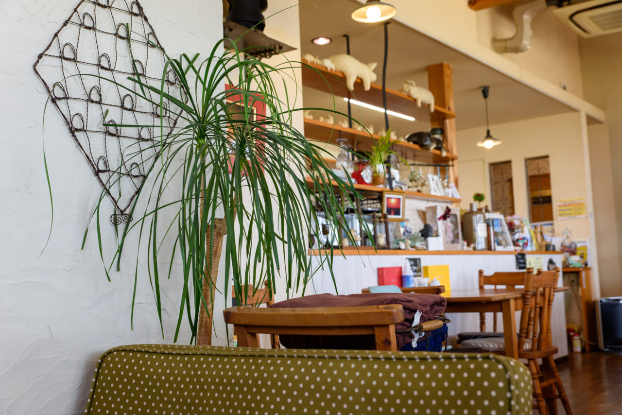 リビングで叶える！自分のお気に入りのカフェ風インテリア | おしゃれ